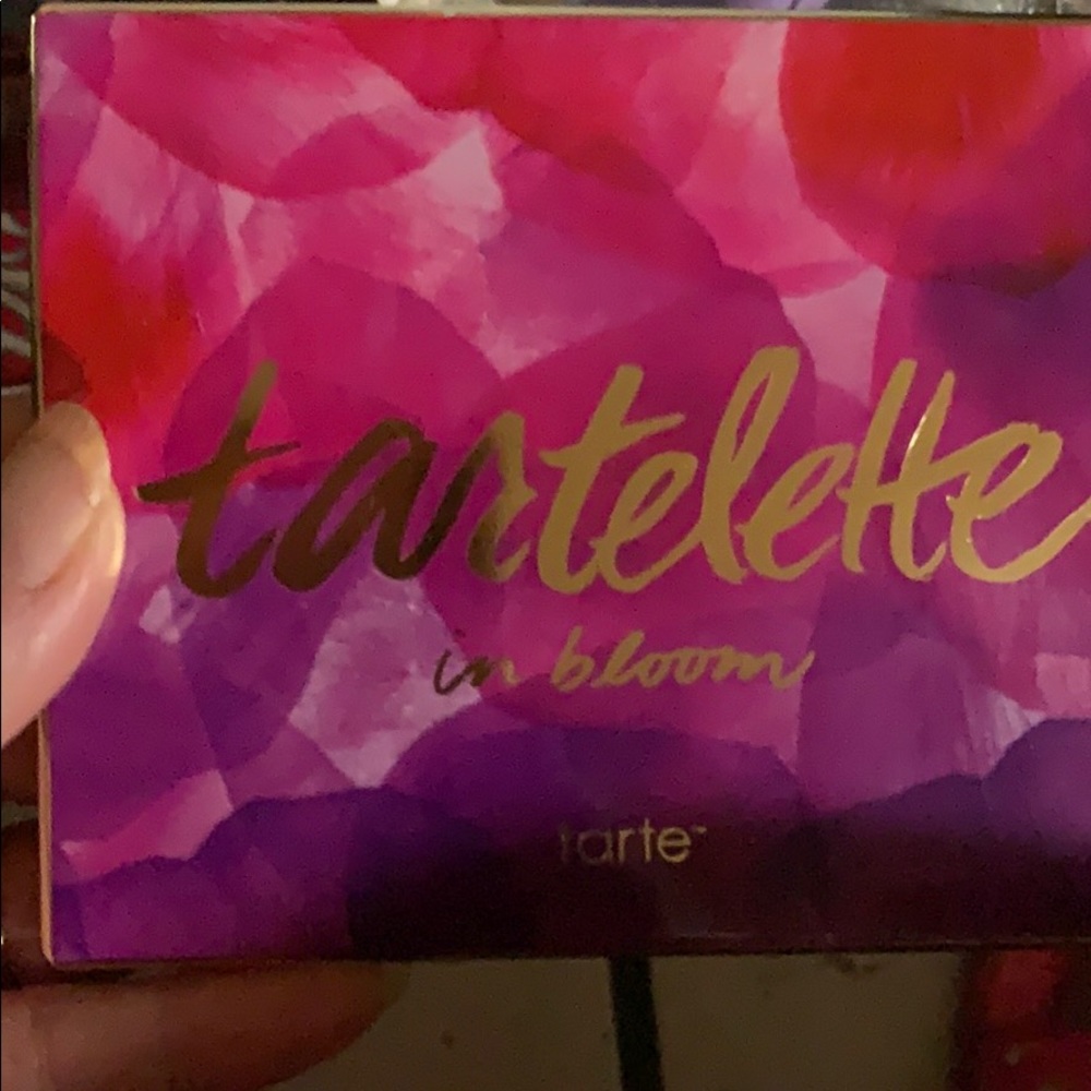 Makeup Tarte
